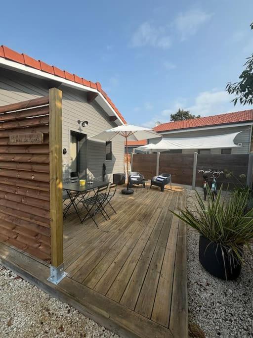 Les Cabanes De L'Airial Pignots Andernos-les-Bains Exterior photo